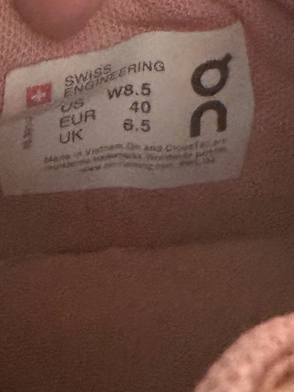 On Cloud ‘The Roger’ White Sneakers with Dusty Pink Lining, Women’s Size 8.5 - Picture 5 of 9